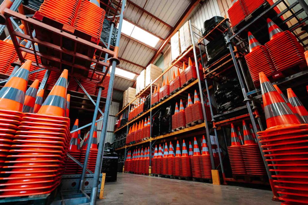 Stock de cônes de chantier toutes tailles